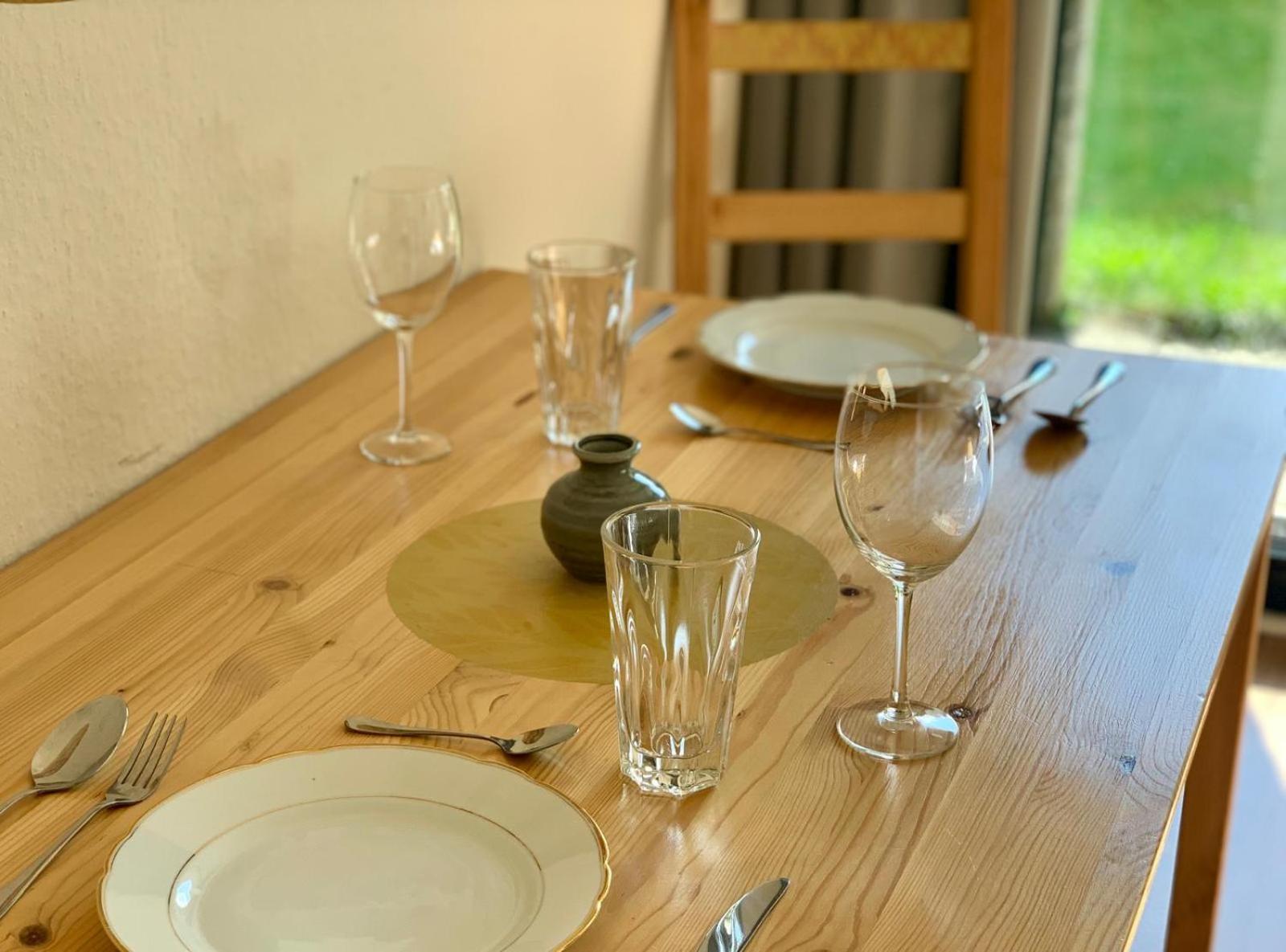 Tt Living Apartment Luebeck I Souterrain Wohnung Mit Terrasse I Naehe Hbf I Kostenlos Parken Zewnętrze zdjęcie