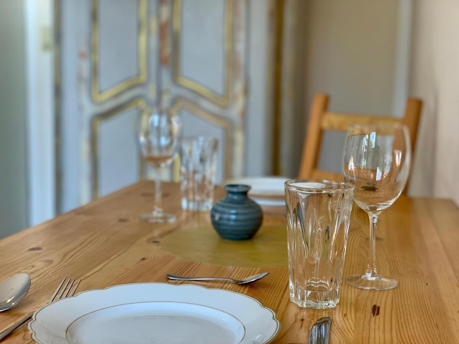 Tt Living Apartment Luebeck I Souterrain Wohnung Mit Terrasse I Naehe Hbf I Kostenlos Parken Zewnętrze zdjęcie